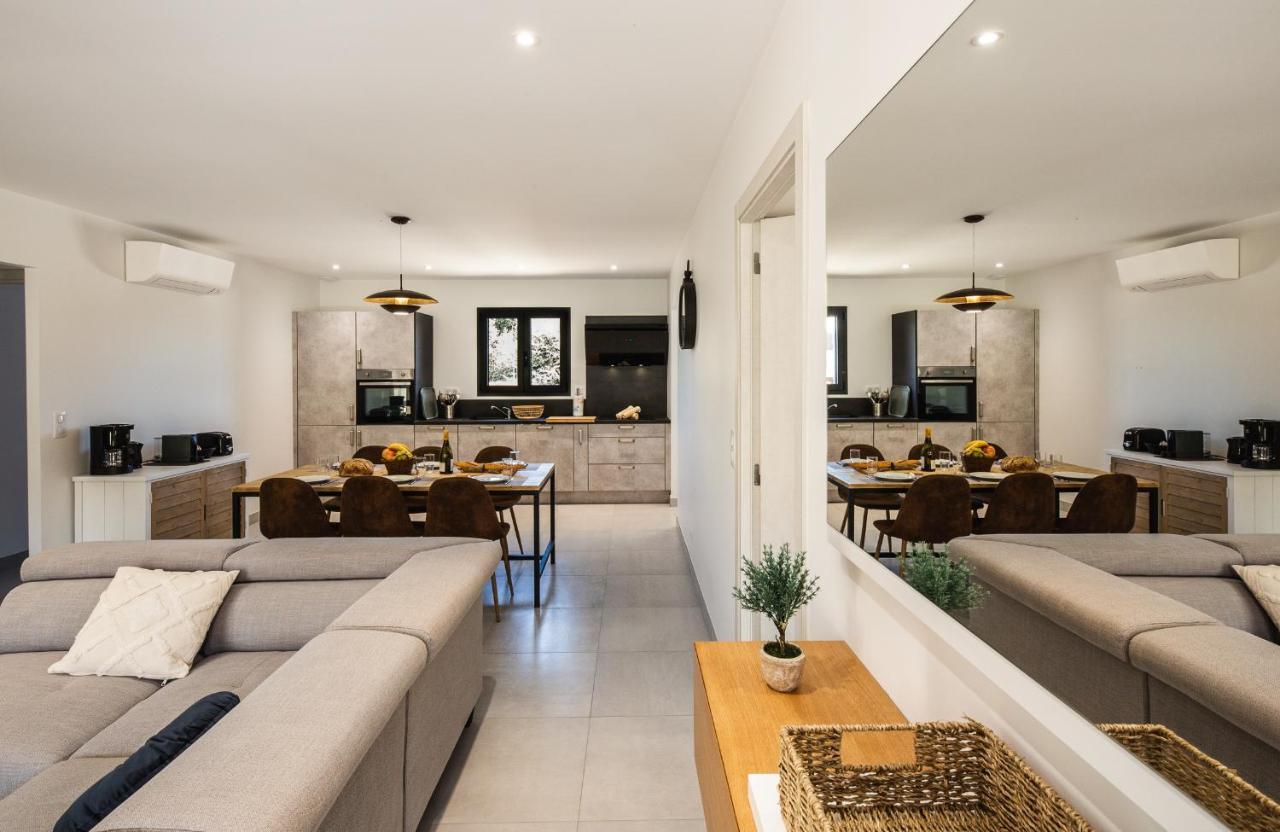 Petra D'Oro Villa Palombaggia ปอร์โต-เวคคีโอ ภายนอก รูปภาพ