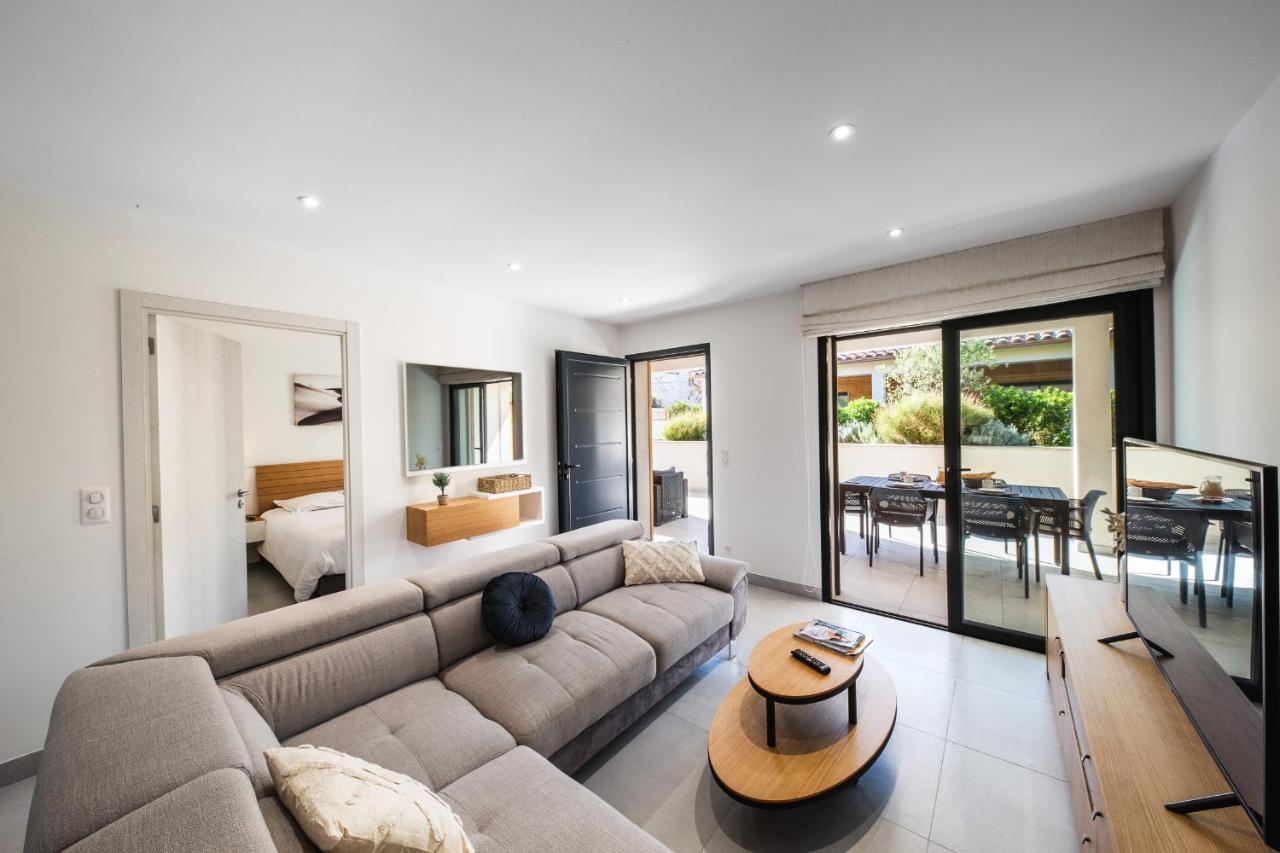 Petra D'Oro Villa Palombaggia ปอร์โต-เวคคีโอ ภายนอก รูปภาพ